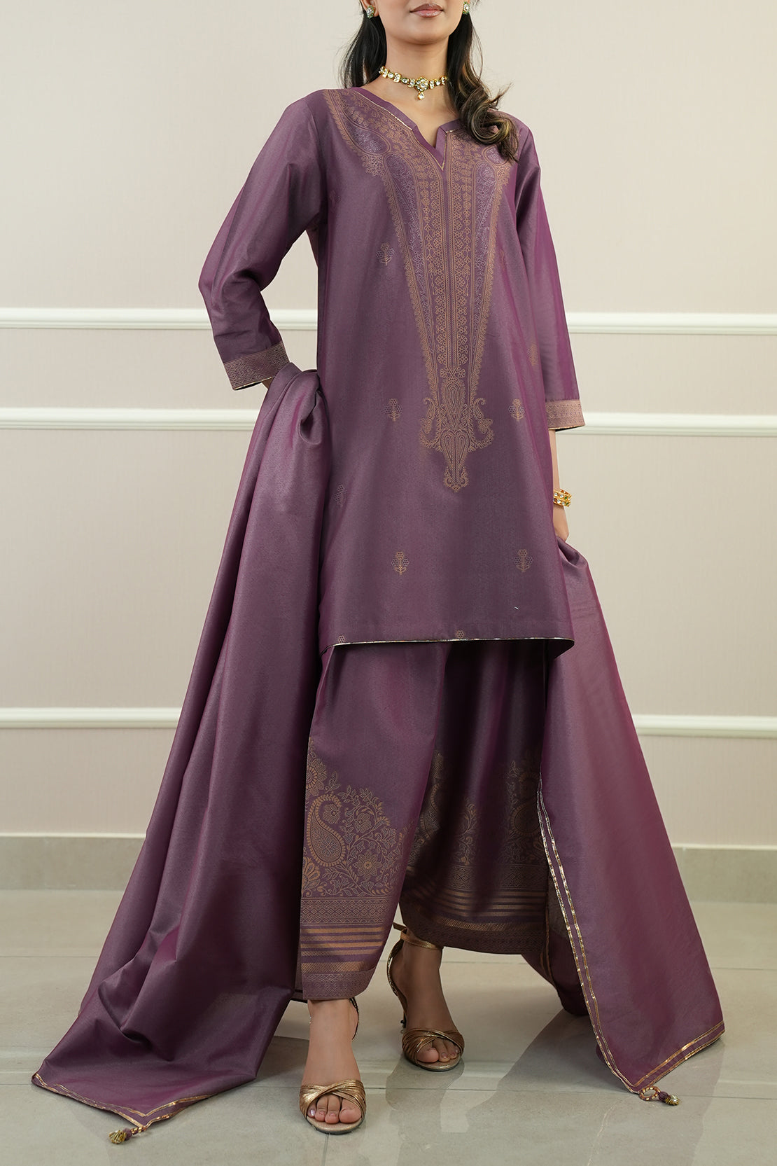 トップス Saya Festive Fits RTW – SAYA USA