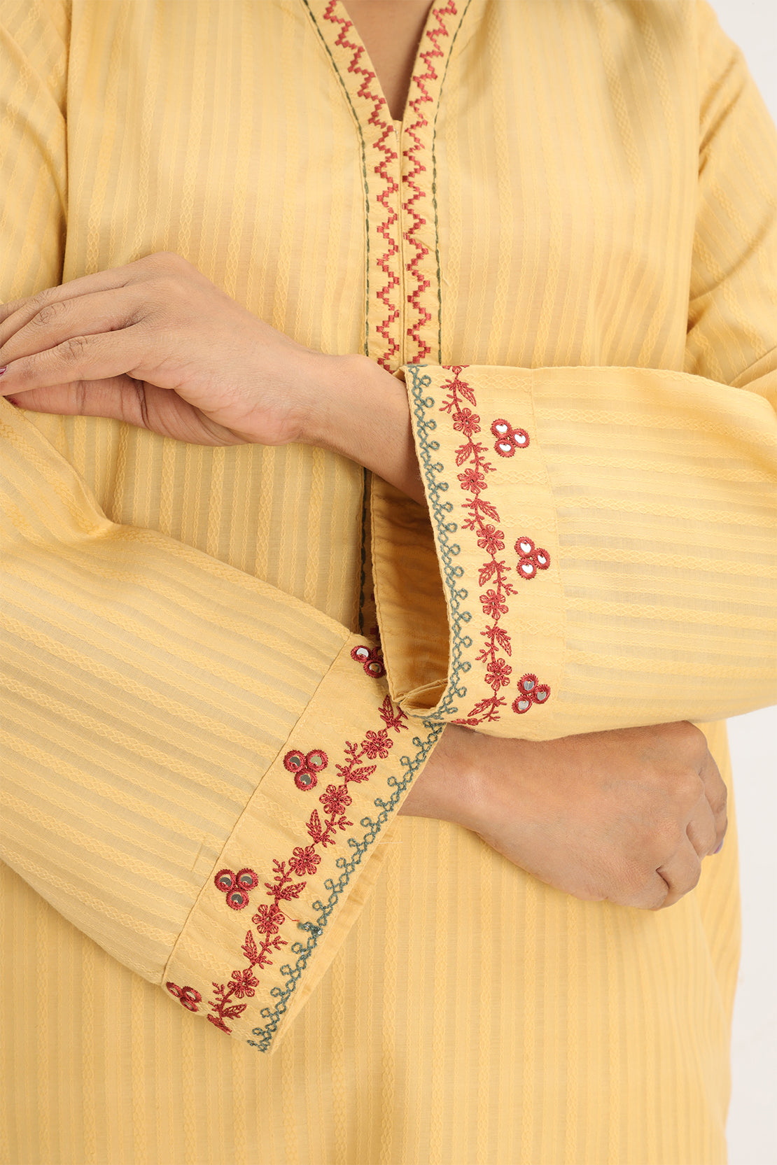 Embroidered Cotton Jacquard Stitched 2 Piece – SAYA USA